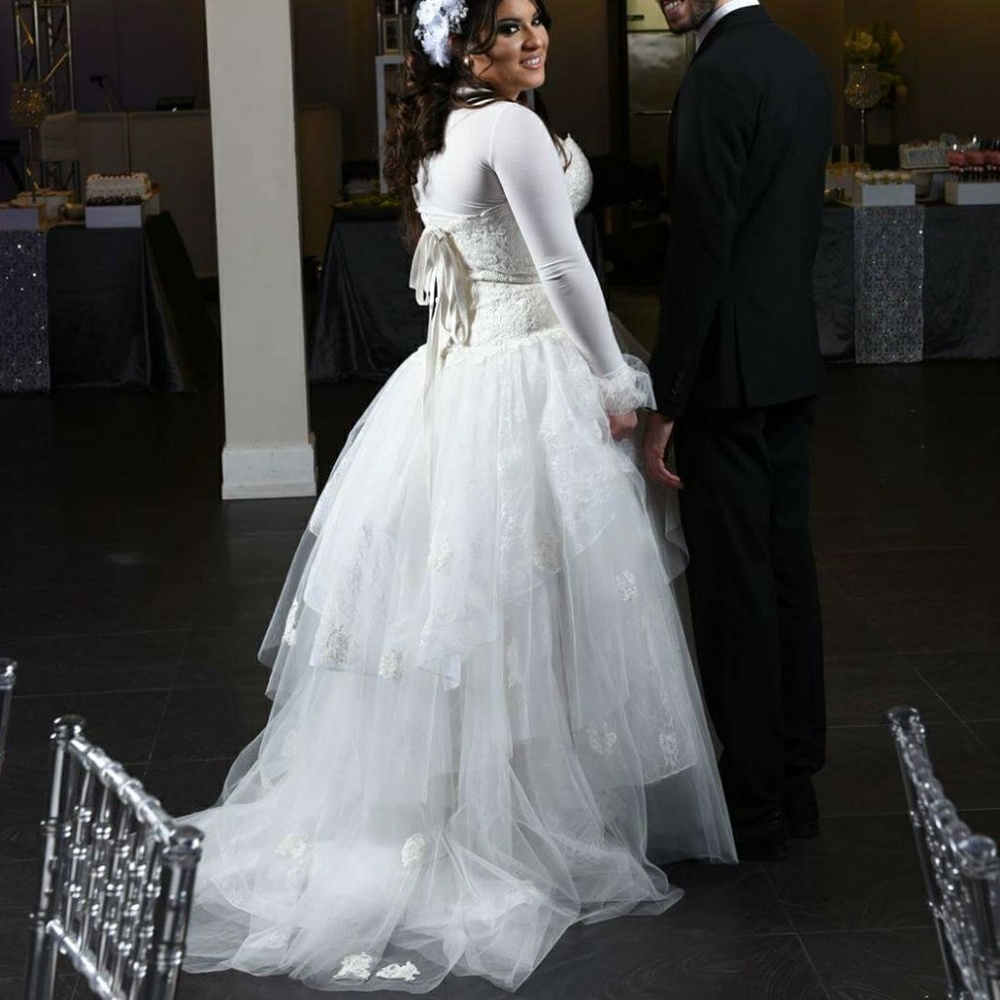 WEDDING/OCCASION GOWN/DRESS ONE DAY SALE - Picture 6 of 6